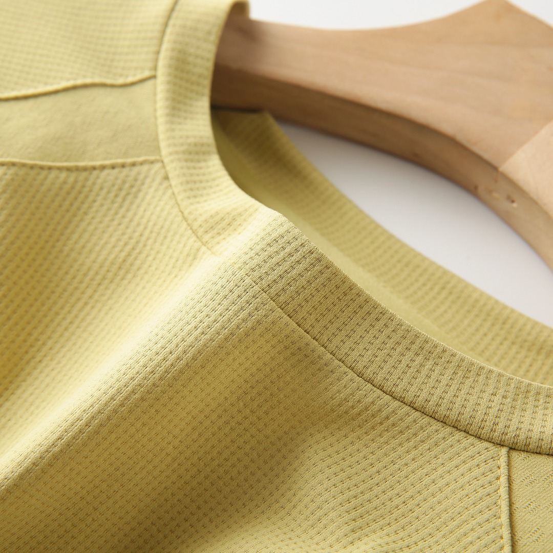 Unisexowa koszulka z długim rę – Summer Clothing Types recenzja i cena